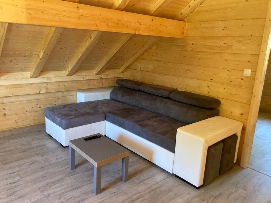 Alièze Forest Jura Lodge - Chalet Des Sapins מראה חיצוני תמונה