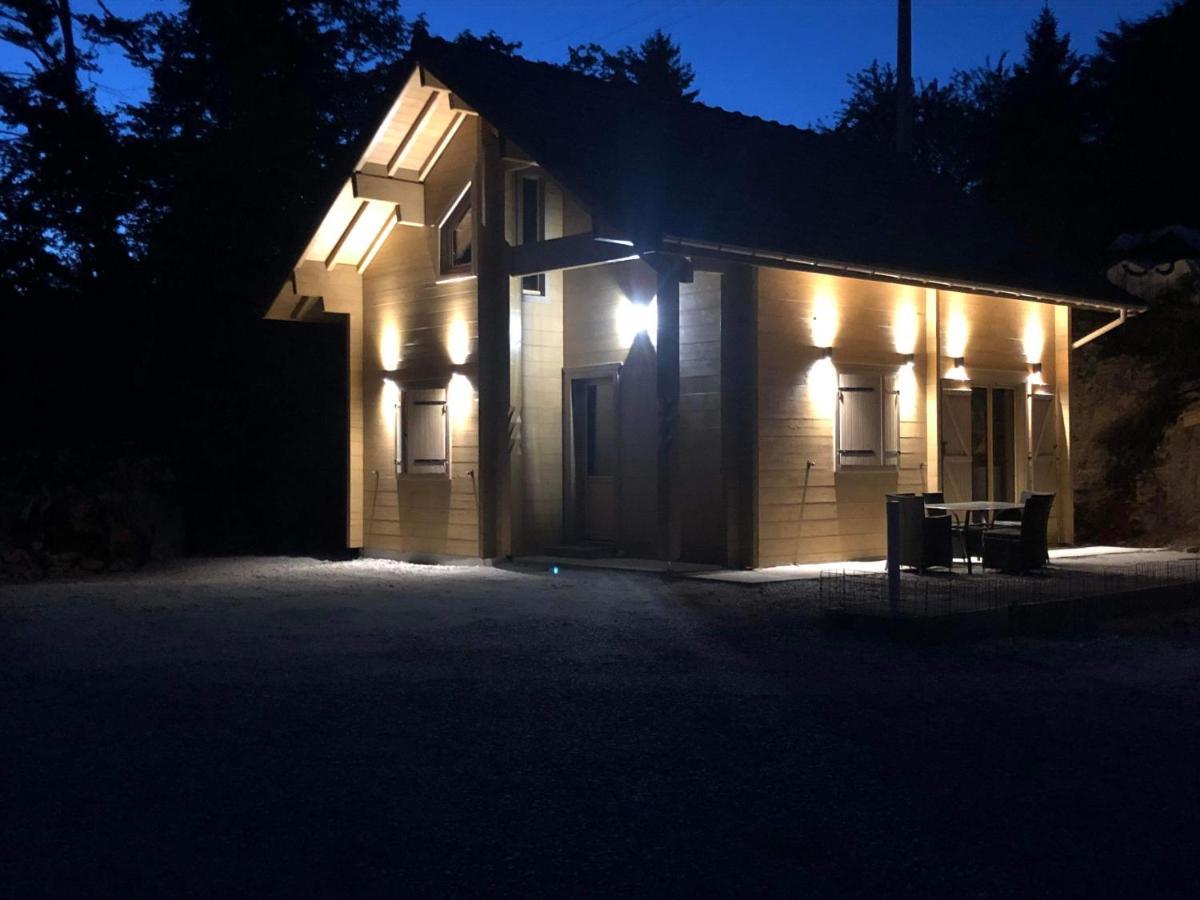 Alièze Forest Jura Lodge - Chalet Des Sapins מראה חיצוני תמונה